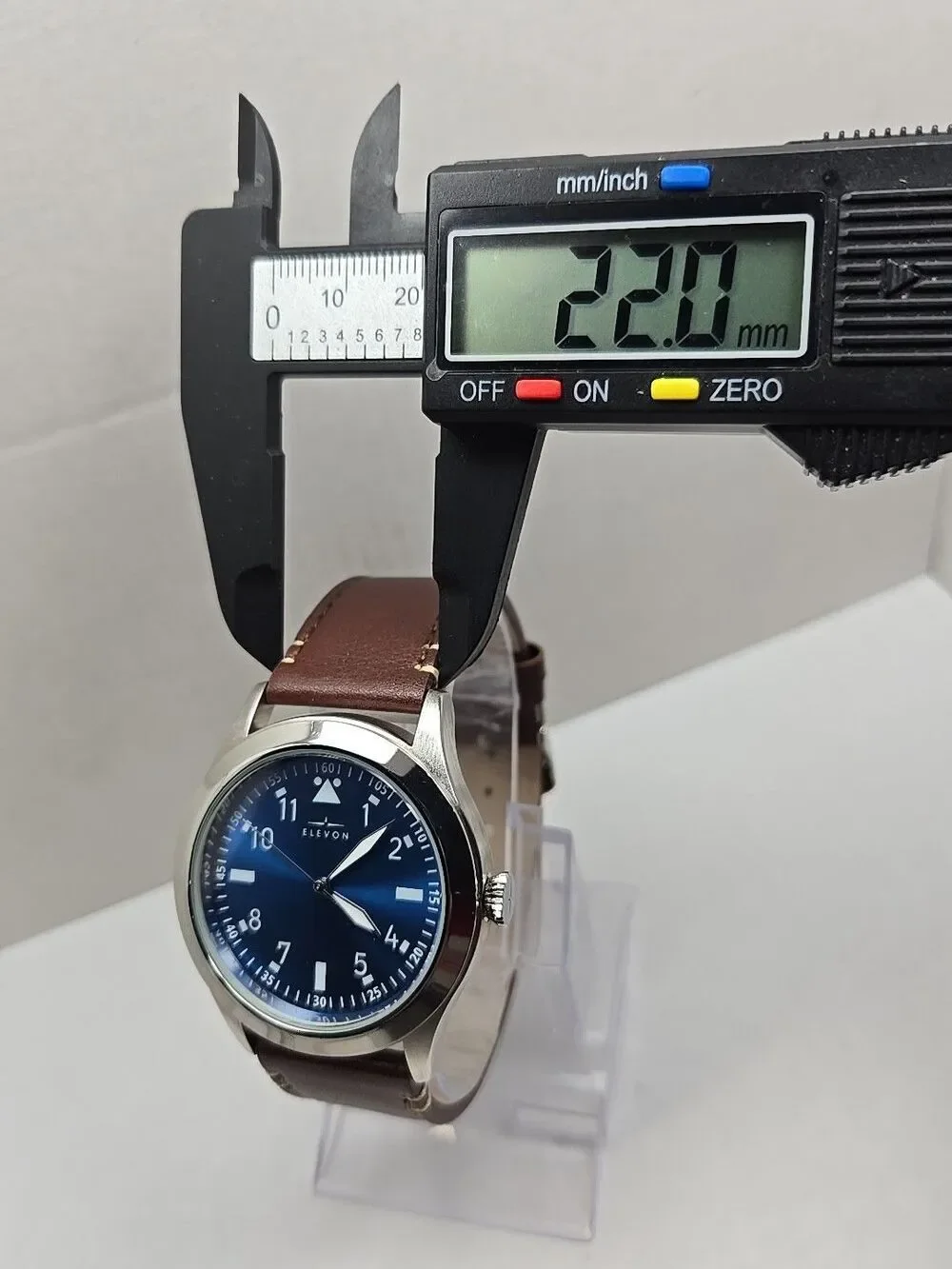 Elevon Hanson Blue Dial Pilot Watch Brown Leather Strap New Battery 42mm